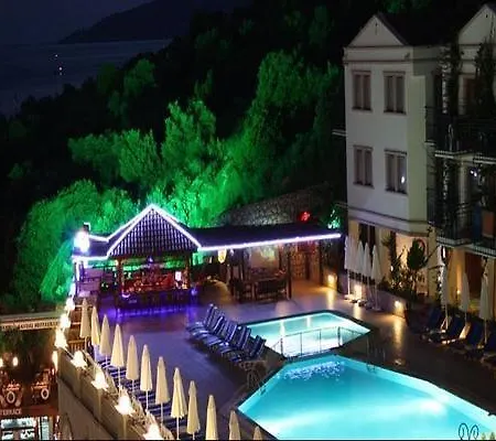 Pirat Otel 3*